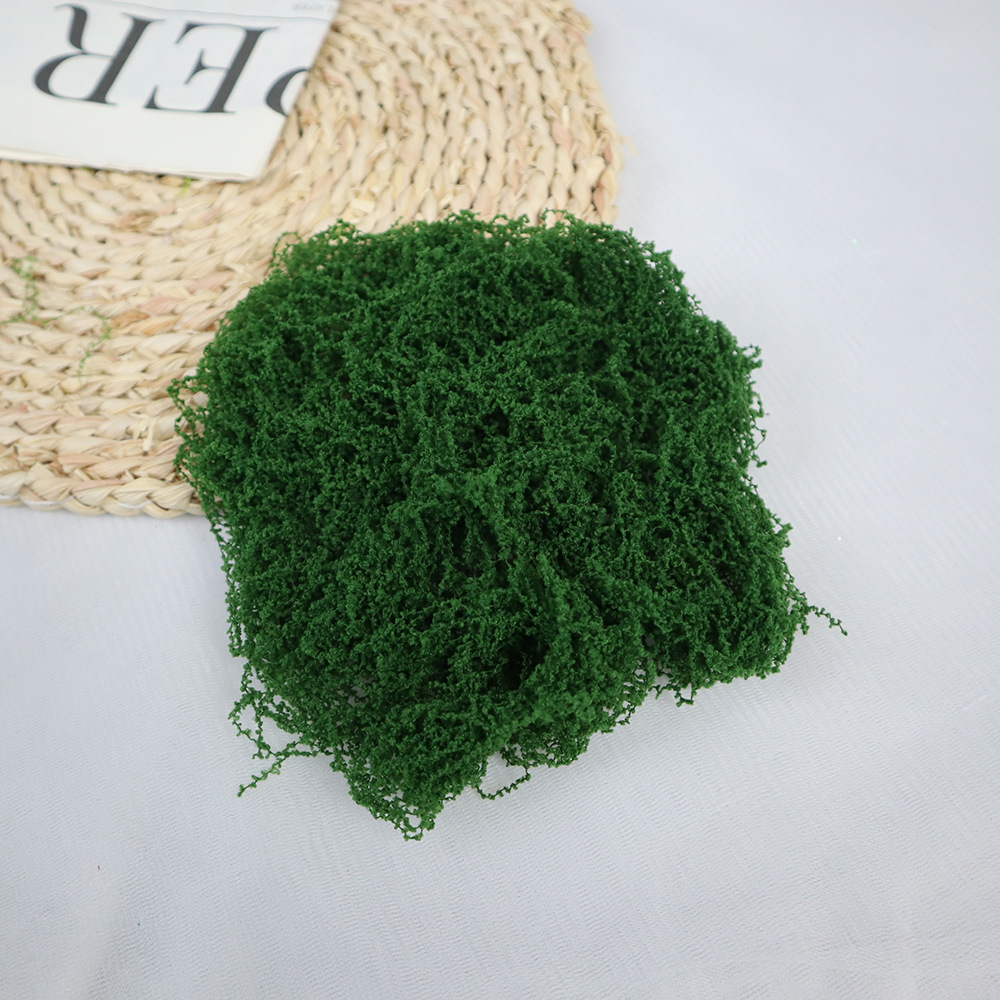 Vert foncé