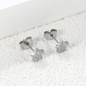 Pendientes de moda con forma de estrella, luna, corazón y gorrión, con engaste de aleación de zinc, regalo para mujer - Product Image 2