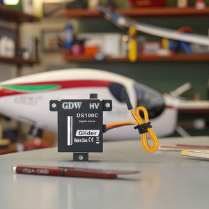 GDW DS190C 10.5kg Alas Digitales con Rodamientos de Bolas Dobles, Gran Torque, Plástico, Piezas para Planeadores RC y Aviones de Ala Fija - Product Image 2