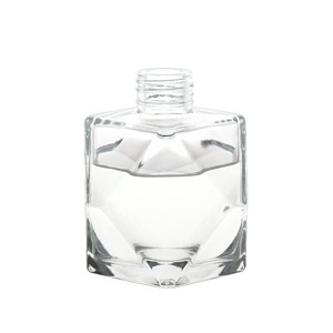 Bouteille diffuseur de parfum en verre carré personnalisable avec <span class=keywords><strong>bouchon</strong></span> en liège pour aromathérapie, vente en gros, plusieurs tailles - Product Image 4