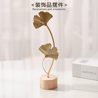 Ornements en fer de haute qualité, luxueux et créatifs, en forme de feuille de Ginkgo, décoration de cabinet à vin, décoration de la maison, ornement en forme de feuille de Ginkgo