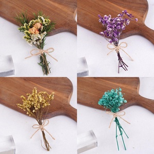 Bouquet de fleurs séchées miniatures fourni par l'usine, petites fleurs décoratives, queues de lapin, feuilles d'eucalyptus, bouquet de fleurs séchées - Product Image 4