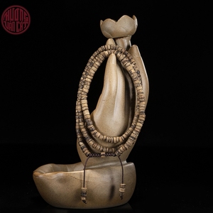 Collar de cuentas de agarwood malayo con vetas de madera de oud natural, elegante pieza de joyería. - Product Image 1