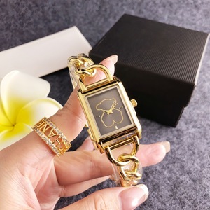 <span class=keywords><strong>Montre</strong></span> personnalisée haut de gamme, élégante et tendance, style coréen, avec chaîne épaisse argentée, cadran carré, <span class=keywords><strong>montre</strong></span> à quartz au design épuré - Product Image 5