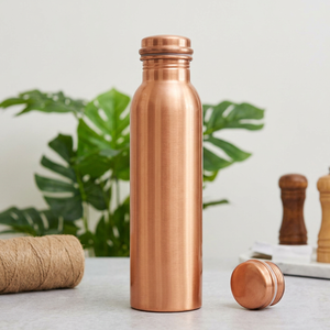 Botella de Cobre Ecológica y Duradera para Beber, Ideal para el Hogar, Viajes y Oficina, Favorece la Digestión, Hidratación y Vitalidad - Product Image 1