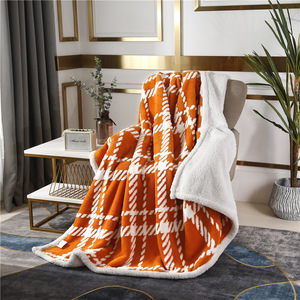 Coperta Moderna a Quadri per Divano, Nuova Coperta Invernale Ispessita in Pile, Casual a Doppio Strato, Calda in Flanella - Product Image 3