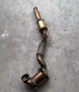 Convertisseur catalytique à trois voies avant pour <span class=keywords><strong>Volkswagen</strong></span> <span class=keywords><strong>Golf</strong></span> <span class=keywords><strong>8</strong></span> <span class=keywords><strong>GTI</strong></span>, pièce d'origine d'usine utilisée, retirée du véhicule - Product Image 6