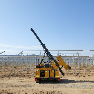 Machine de fondation photovoltaïque sur chenilles hydraulique à haute efficacité avec moteur, pompe, contrô<span class=keywords><strong>le</strong></span> intelligent et positionnement de précision 99,5 %+ - Product Image 1