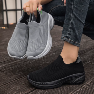 Chaussures de sport quotidiennes pour femmes, respirantes, en tissu extensible, avec amorti, légères, à enfiler, grandes tailles, chaussures de marche décontractées - Product Image 4