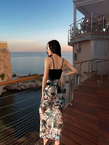 Abito Estivo Aderente di Alta Qualità con Spacco e Vita a Corsetto, Antirughe, Senza Maniche, per Feste ed Eventi Notturni, Stile Lussuoso - Product Image 2