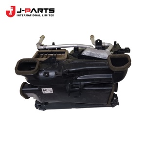 หม้อน้ำพร้อมฮีตเตอร์สำหรับรถยนต์โตโยต้าไฮเอซ RZH113 ปี 1989-2004 - Product Image 2