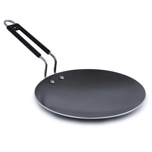 Plancha de hierro premium resistente con mango fuerte para cocinar roti, dosa y chapati en la cocina. - Product Image 1