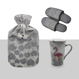 Ensemble cadeau de pantoufles grises de haute qualité, d'une bouteille d'eau chaude en caoutchouc et d'un mug - Product Image 2
