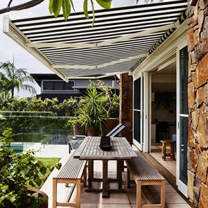 Vela acrilica moderna in lega di alluminio elettrico retrattile tenda telecomando impermeabile Freestanding per Villa balcone all'aperto - Product Image 4