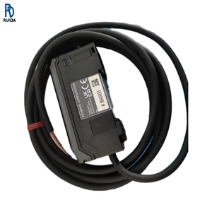 เซ็นเซอร์วัดระยะทางแบบสัมผัส Keyence GT2-H12L ของใหม่ มีสินค้าในสต็อก ราคาต่อรองได้ สำหรับ PLC PAC และคอนโทรลเลอร์เฉพาะทาง - Product Image 1