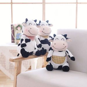 CustomPlushMaker Peluche Vache Assise Mignonne de Dessin Animé avec Tablier, Thème Zodiaque, pour Machine à Pinces, Cadeau d'Anniversaire, Vente en Gros pour Fabricants - Product Image 3