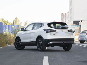 Nissan <span class=keywords><strong>Qashqai</strong></span> 2023 Classic <span class=keywords><strong>2</strong></span>.0L Leading Edition <span class=keywords><strong>Blanc</strong></span> - Product Image 4