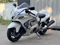 Suzuki GSX1300R Hayabusa 1340cc Moteur à quatre cylindres en ligne Moto sportive d'occasion puissante et rapide pour le tourisme