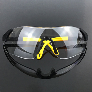 Gafas Protectoras Certificadas ANSI Z87.1 ANT5PPE <span class=keywords><strong>con</strong></span> <span class=keywords><strong>Lentes</strong></span> <span class=keywords><strong>de</strong></span> Policarbonato Ópticamente Perfectas para Aplicaciones Industriales - Product Image 1