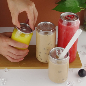 علبة بلاستيكية للحيوانات الأليفة بشعار مخصص - Product Image 1