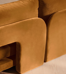 أريكة قطاعية عصرية أنيقة من القطيفة البرتقالية الدافئة بتصميم منحني للمناطق المعيشية - Product Image 4