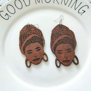 <span class=keywords><strong>Orecchini</strong></span> in legno marrone vintage in legno inciso al laser di moda esagerata africana - Product Image 2