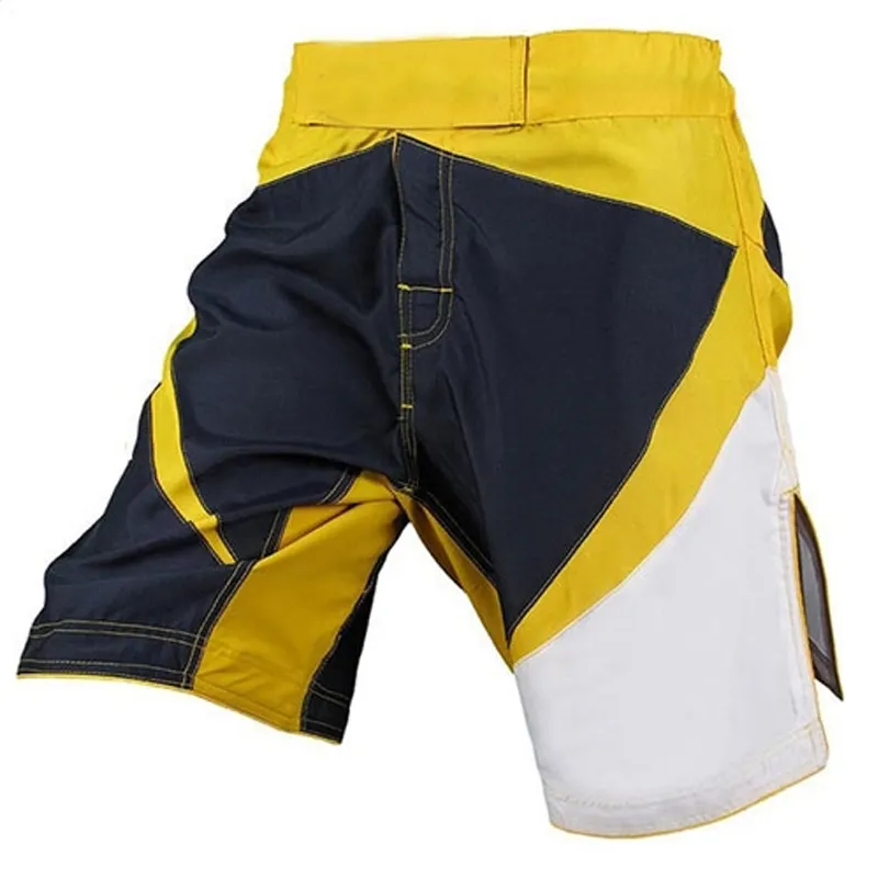 Pantaloncini da combattimento da uomo con design personalizzato a sublimazione all'ingrosso pantaloncini mma con spacco laterale