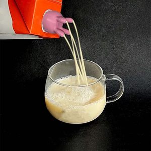 Outils de dessert imprimés en 3D : Capuchons en forme de ventre de vache et de bouteille de lait pour diviseur et couvercle de carton de lait, pour un rangement pratique - Product Image 4