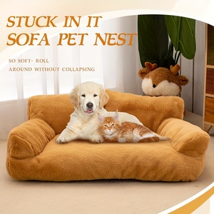 Großhandel Neues Design Weiches Warmes Haustier-Sofa Luxuriöses Ganzjahres-Kätzchen-Welpen-Schlafbett Haustierzubehör für Kleine Hunde und Katzen - Product Image 2
