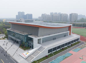 פתרון קמפוס מודרני בהתאמה אישית, מבנה משרדים ובתי ספר מודולריים עם מסגרת פלדה, פתרון טרומי מוכן לשימוש, בעל תו תקן CE, 50 שנה אחריות. - Product Image 5