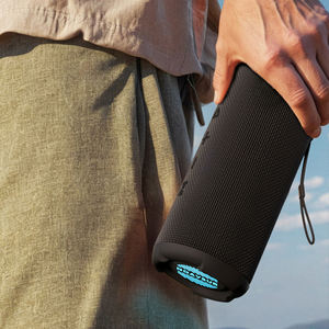 Haut-parleur sans fil 40W étanche IP67 toutes saisons avec LED RVB, longue autonomie, basses profondes, appairage TWS <span class=keywords><strong>pour</strong></span> camping, randonnée, fête - Product Image 5