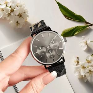 Reloj de Pulsera de Cuarzo Unisex con Correa de Malla de Cocodrilo, Cristal Plateado, Minimalista, Elegante, Casual de Negocios para Hombre y Mujer - Product Image 3