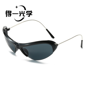 แว่นกันแดดกีฬา De Yi Optics กรอบพีซี ป้องกันรังสียูวี 400 สำหรับใช้งานกลางแจ้ง - Product Image 1