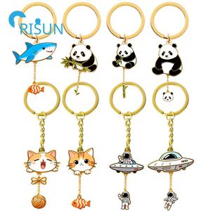 Op Maat Gemaakte Panda Kat Haai Astronaut Bungelend Scharnier Scharnierende Charme Llavero Sleutelhanger Ring Sleutelhanger Custom Bengelen Charme Sleutelhanger - Product Image 1