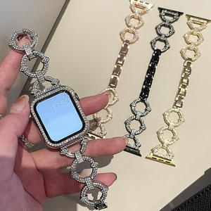 Correa de reloj de Metal en forma de <span class=keywords><strong>O</strong></span> de diamante completo de lujo para <span class=keywords><strong>Apple</strong></span> <span class=keywords><strong>Watch</strong></span> 45mm 49mm 42mm pulsera ahuecada para Iwatch Series 10 9 8 7 6 - Product Image 1