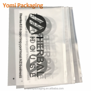 Biểu <span class=keywords><strong>T</strong></span>ượng <span class=keywords><strong>T</strong></span>ùy Chỉnh Trượ<span class=keywords><strong>t</strong></span> <span class=keywords><strong>T</strong></span>ái Sử Dụng Trong Suố<span class=keywords><strong>t</strong></span> May Rõ Ràng Nhựa Pe Frosted Ziplock <span class=keywords><strong>T</strong></span>úi Cho Quần Áo Bao Bì - Product Image 2