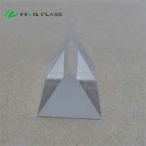 Prisme triangulaire équilatéral à angle droit FELIX personnalisé en BK7/Silice fondue/CaF2 - Product Image 1