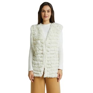 Chalecos de Piel Sintética para <span class=keywords><strong>Mujer</strong></span>, Abrigo de <span class=keywords><strong>Pelo</strong></span> de <span class=keywords><strong>Conejo</strong></span> Cálido y a la Moda, Disponible en Varios Colores, Beige, Negro, Talla Grande VT801 - Product Image 1