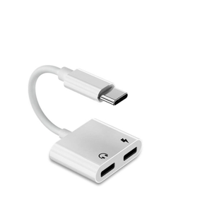 Dropshipping Adaptateur USB Type C avec <span class=keywords><strong>prise</strong></span> casque 3.5mm Fonctionnalités des écouteurs de charge protégés OTP pour <span class=keywords><strong>iPhone</strong></span> Utilisation <span class=keywords><strong>sur</strong></span> téléphone portable - Product Image 2