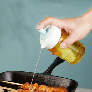 Nouvelles bouteilles pulvérisatrices d'huile 2-en-1 avec brosse en silicone pour la cuisson, le barbecue et la pâtisserie - Product Image 2