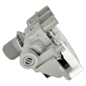 วาล์วทางเข้า FCT 220V 3 พอร์ต สำหรับอะไหล่อุปกรณ์รีดผ้าและซักผ้า - Product Image 2