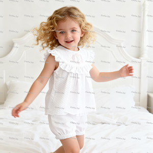 Produits pour bébés, barboteuse à bulles en seersucker blanc d'été, monogramme, ensemble de barboteuses assorties pour frères et sœurs, vêtements pour nouveau-nés - Product Image 3