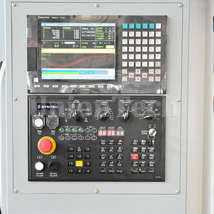 Centre d'usinage vertical CNC 5 axes <span class=keywords><strong>Vmc</strong></span> 855 Taiwan Vmc850 Machine de fraisage verticale CNC - Product Image 3