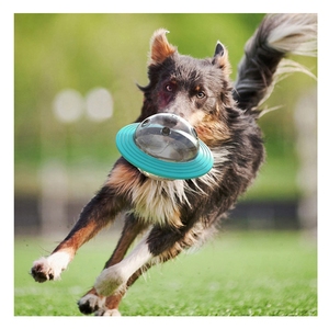 Juguete interactivo dispensador de comida lento para perros con forma de OVNI y planeta, ideal para venta al por mayor. - Product Image 5