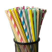 Pailles en papier jetables populaires de qualité alimentaire motif rayé pailles à boire 6mm 8mm 12mm pour les fêtes barres voyage Camping cadeaux