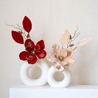 Nouvelles décorations de Noël en tissu feutré, fleurs artificielles, branches d'arbre de Noël, arrangement de fleurs pour vase, usine de fleurs OEM