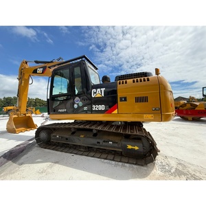 Excavatrice sur chenilles hydraulique d'occasion CAT320D2L 20 tonnes, d'origine japonaise, en bon état, à vendre. - Product Image 4