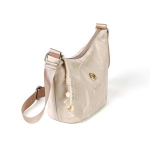 Sac bandoulière Yinziwang pour femme, forme seau, kaki clair, fermeture éclair, résistant à l'eau, pour tenues quotidiennes, sac de poitrine - Product Image 4