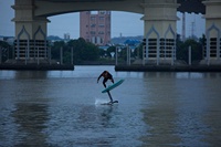 Planche de surf électrique Hydrofoil personnalisée de qualité supérieure, usine chinoise pour Sports nautiques
