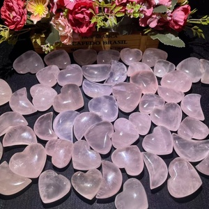 Usine de gros Pierre précieuse naturelle Starlight Rose Quartz <span class=keywords><strong>Coeur</strong></span> Lune Cristal Artisanat pour cadeau et décoration intérieure - Product Image 1